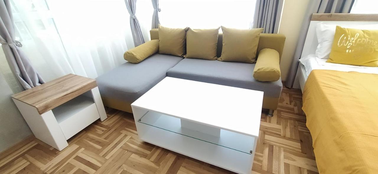 Studios Near To Burgas Free University Dış mekan fotoğraf