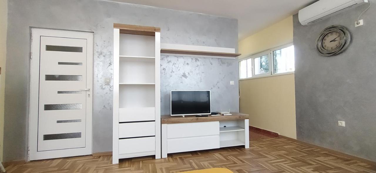 Studios Near To Burgas Free University Dış mekan fotoğraf