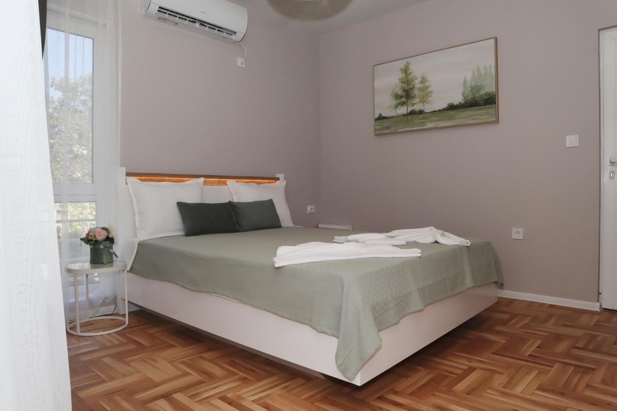 Studios Near To Burgas Free University Dış mekan fotoğraf